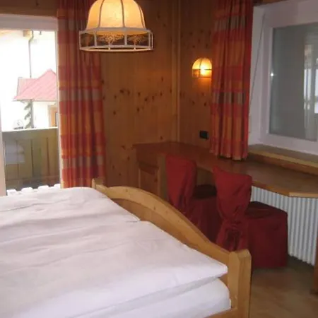 بيت ضيافة Klausnerhof